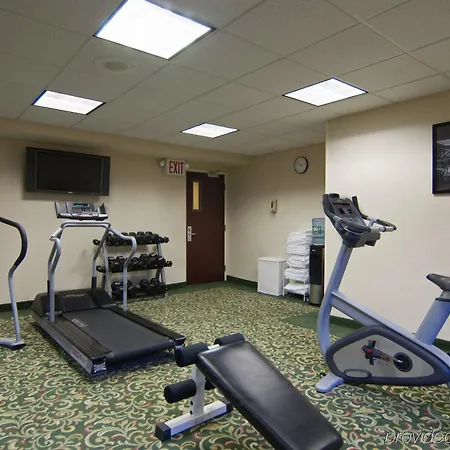 Fairfield Inn By Marriott Jfk Airport 